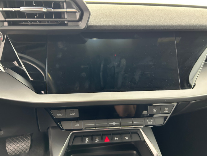 AUDI_AUDI_A3_FR2301018_11.jpg