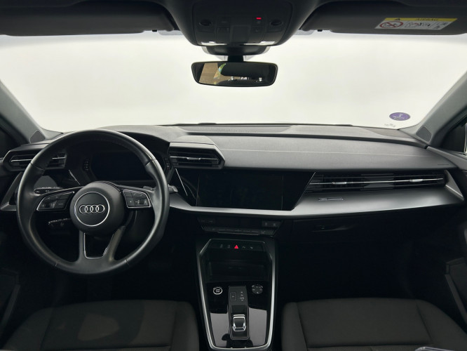 AUDI_AUDI_A3_FR2301018_4.jpg