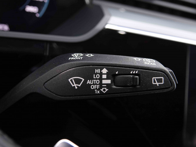 AUDI_AUDI_E_TRON_2548419_18.jpg