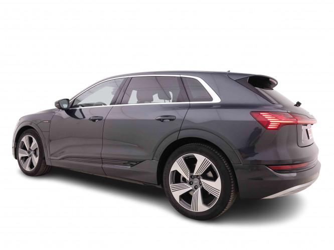 AUDI_AUDI_E_TRON_2548419_2.jpg