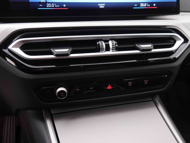 BMW_BMW_3_2548176_17.jpg
