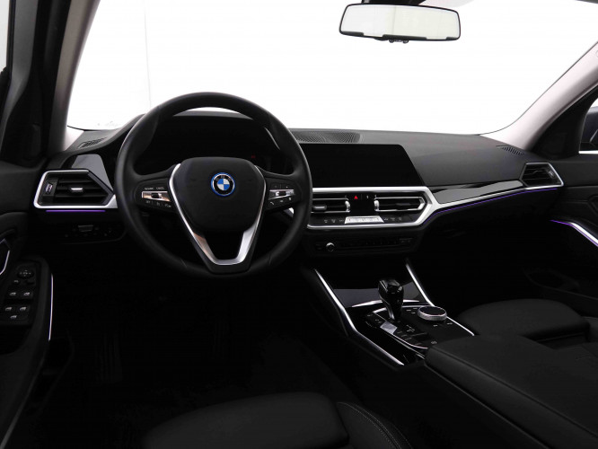 BMW_BMW_3_2548342_7.jpg