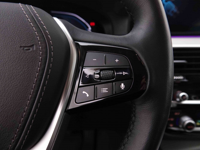 BMW_BMW_5_2548309_24.jpg