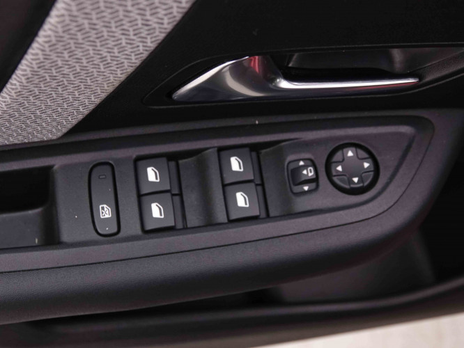 CITROEN_CITROEN_C4_2547349_19.jpg