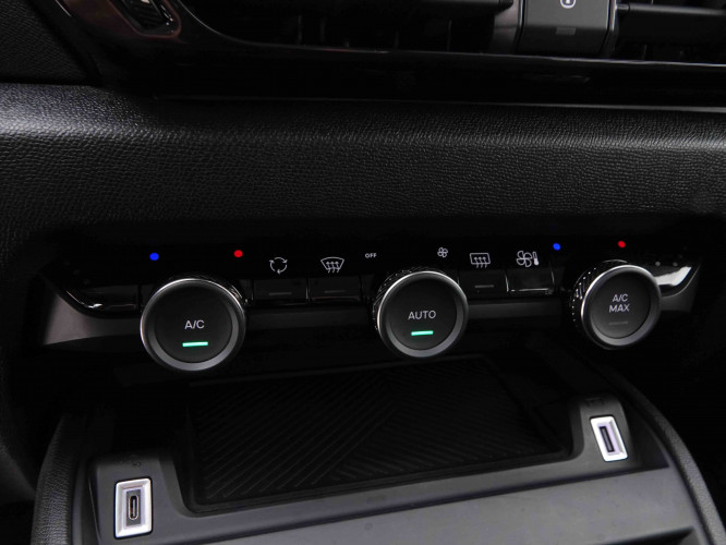 CITROEN_CITROEN_C4_2547572_12.jpg
