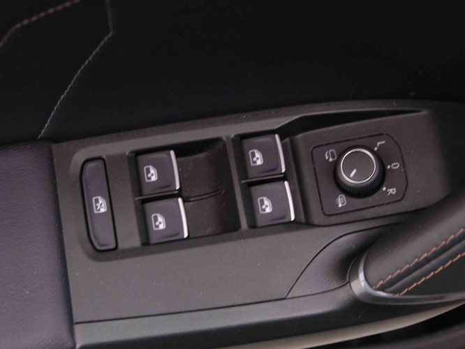CUPRA_CUPRA_FORMENTOR_2547302_18.jpg