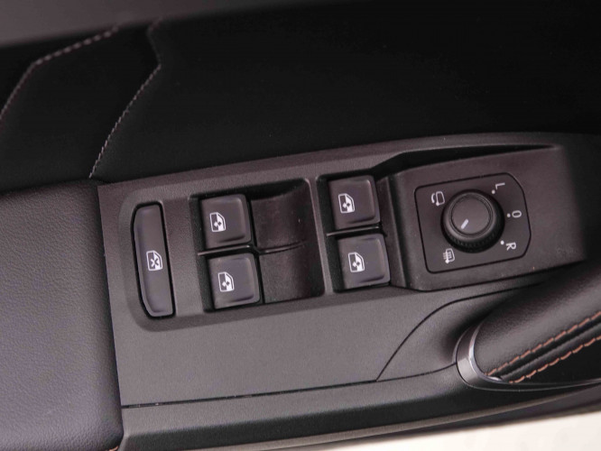 CUPRA_CUPRA_FORMENTOR_2547484_18.jpg