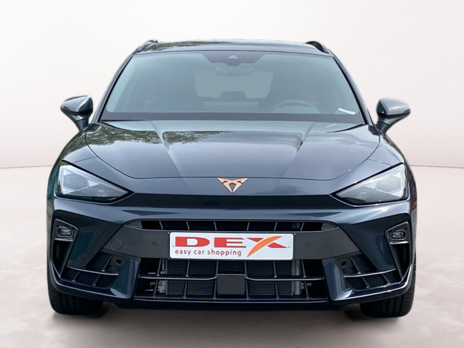 CUPRA_CUPRA_LEON_FR2301010_1.jpg