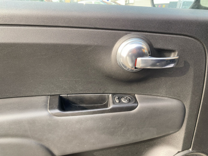 FIAT_FIAT_500C_FR2300915_17.jpg