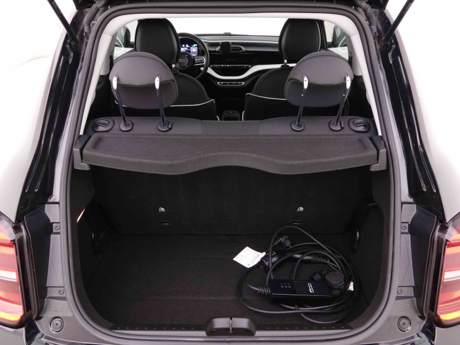 FIAT_FIAT_500E_2547482_31.jpg