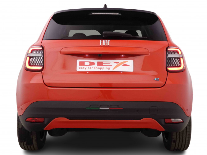 FIAT_FIAT_600_2547767_4.jpg