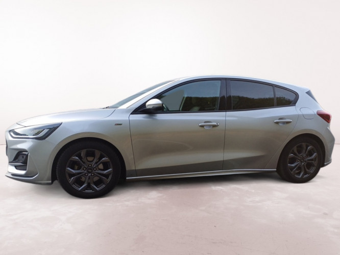 FORD_FORD_FOCUS_FR2300793_2.jpg