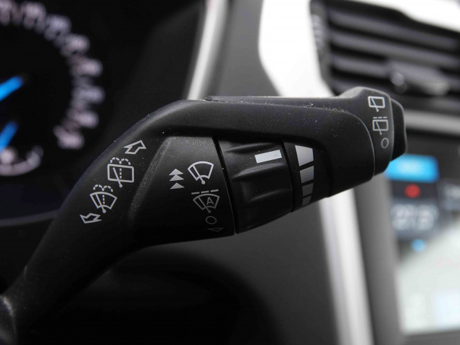 FORD_FORD_MONDEO_2547556_19.jpg
