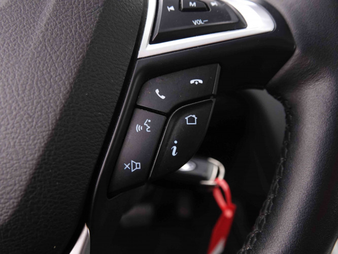 FORD_FORD_MONDEO_2547556_23.jpg