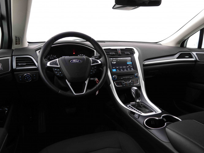 FORD_FORD_MONDEO_2547556_8.jpg
