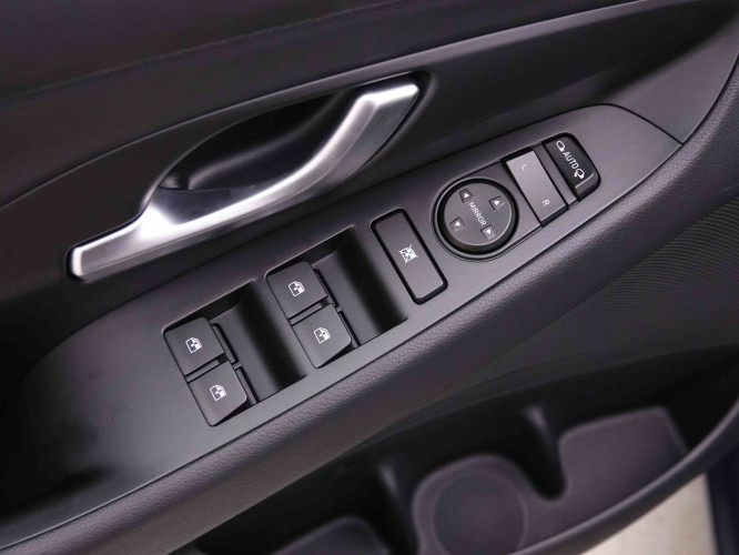 HYUNDAI_HYUNDAI_I30_2548200_49.jpg