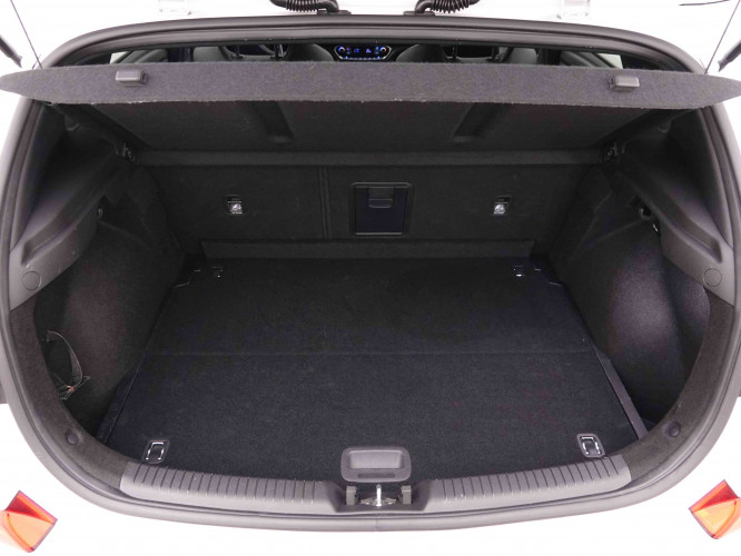 HYUNDAI_HYUNDAI_I30_2548208_11.jpg