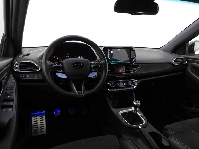 HYUNDAI_HYUNDAI_I30_2548208_13.jpg