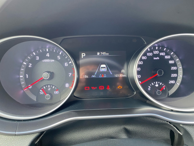 KIA_KIA_CEED_FR2300703_13.jpg