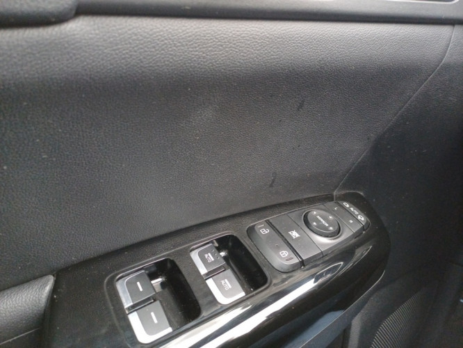 KIA_KIA_SPORTAGE_FR2300787_17.jpg