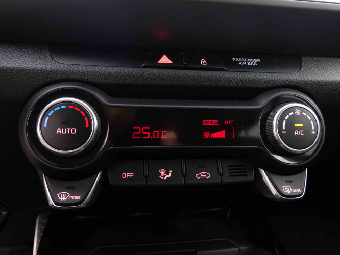 KIA_KIA_STONIC_2548542_13.jpg