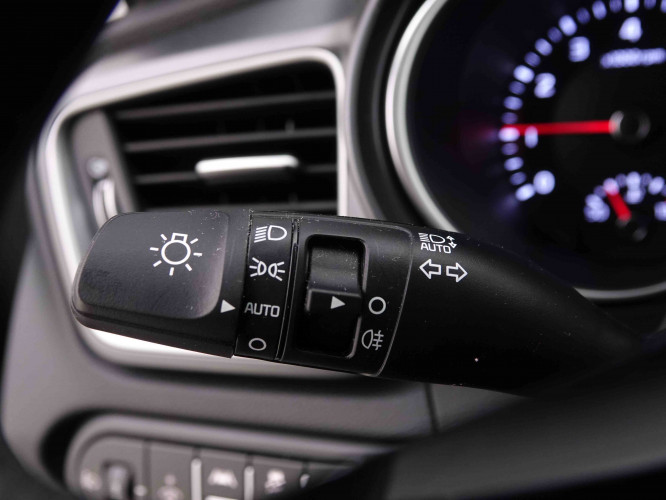 KIA_KIA_XCEED_2547232_15.jpg