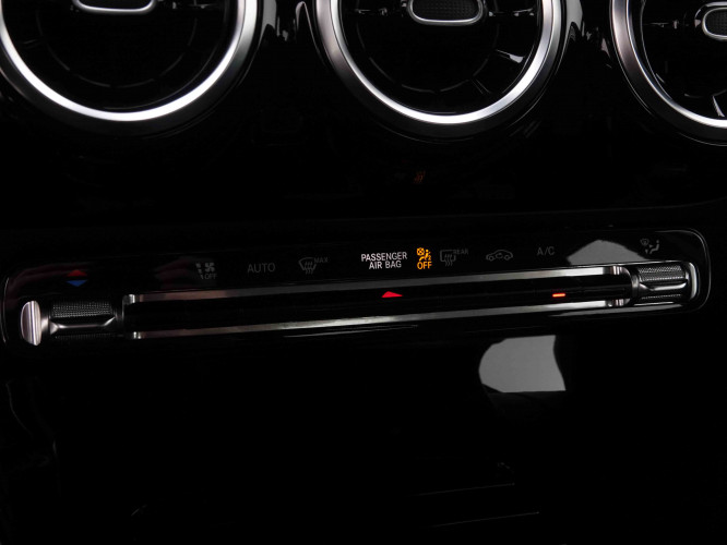 MERCEDES_MERCEDES_AKLASSE_2547353_13.jpg