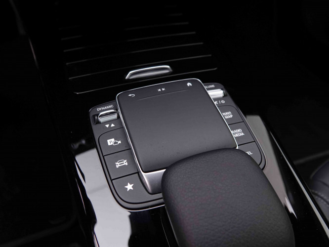 MERCEDES_MERCEDES_AKLASSE_2547353_42.jpg