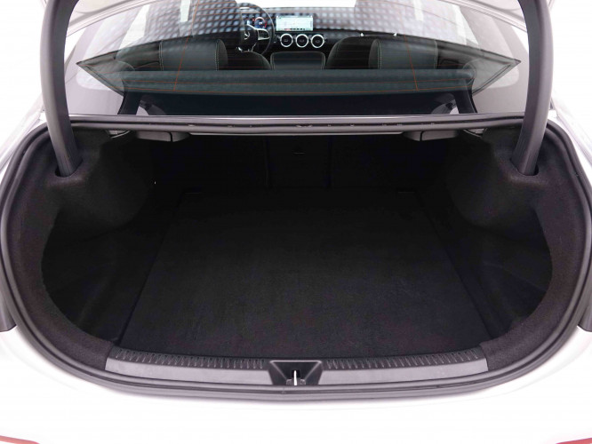 MERCEDES_MERCEDES_AKLASSE_2547353_5.jpg