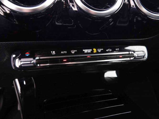MERCEDES_MERCEDES_AKLASSE_2547353_63.jpg
