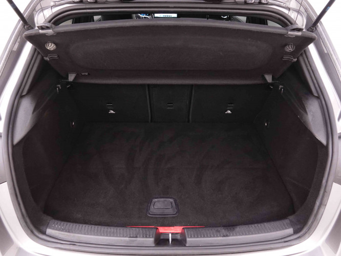 MERCEDES_MERCEDES_AKLASSE_2547992_5.jpg