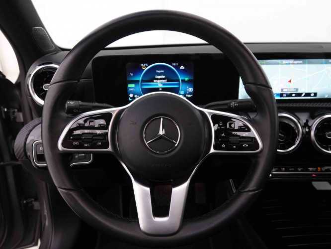 MERCEDES_MERCEDES_AKLASSE_2547993_9.jpg