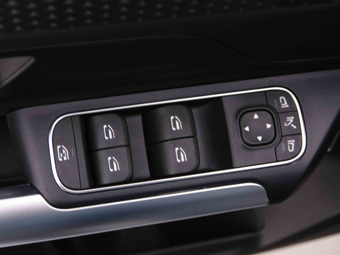 MERCEDES_MERCEDES_BKLASSE_2547928_19.jpg