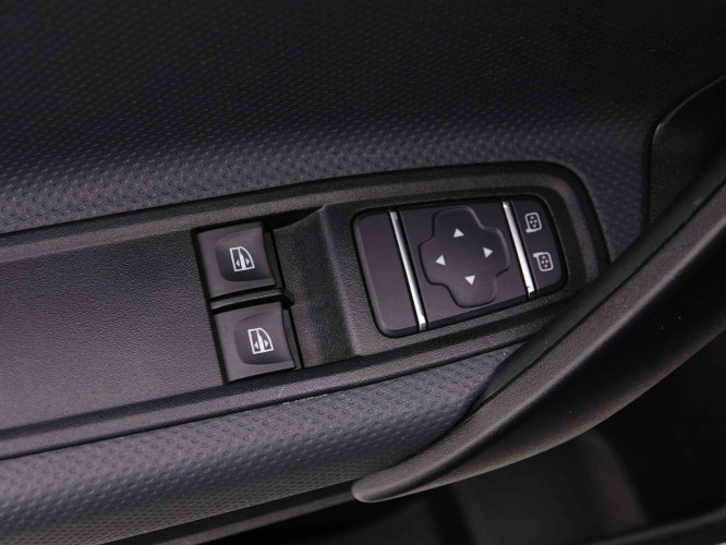 MERCEDES_MERCEDES_CITAN_2547792_17.jpg