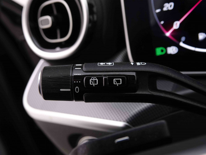 MERCEDES_MERCEDES_CKLASSE_2547901_18.jpg