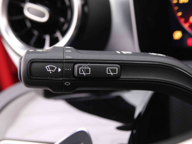 MERCEDES_MERCEDES_CLA_2548339_17.jpg