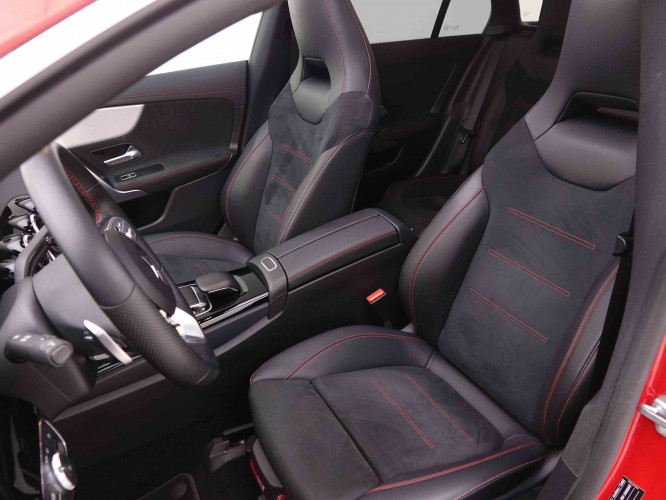 MERCEDES_MERCEDES_CLA_2548339_7.jpg
