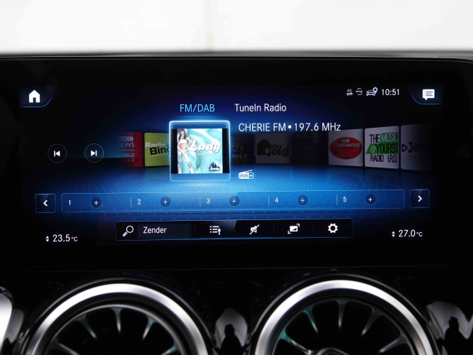 MERCEDES_MERCEDES_EQB_2548010_13.jpg