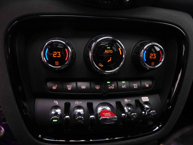 MINI_MINI_CLUBMAN_2548547_19.jpg