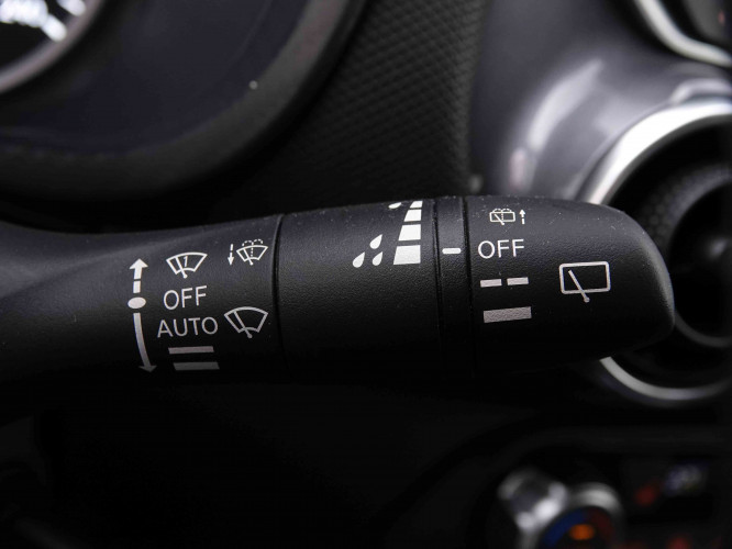 NISSAN_NISSAN_JUKE_2547621_15.jpg