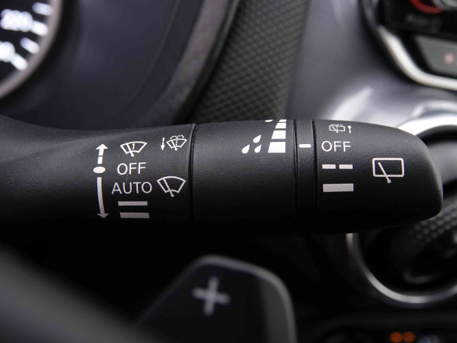 NISSAN_NISSAN_JUKE_2547622_14.jpg