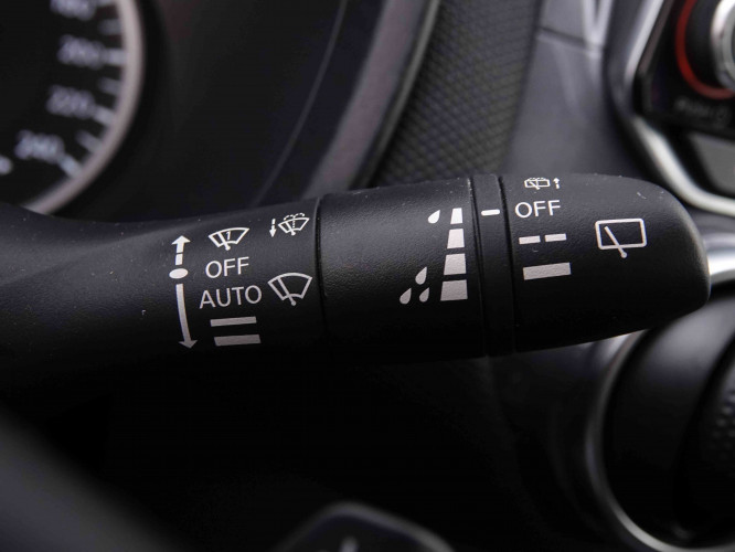 NISSAN_NISSAN_JUKE_2548406_14.jpg