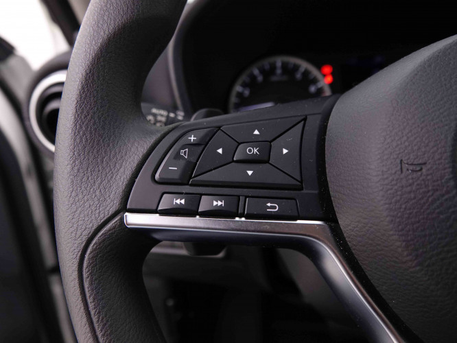 NISSAN_NISSAN_JUKE_2548406_15.jpg