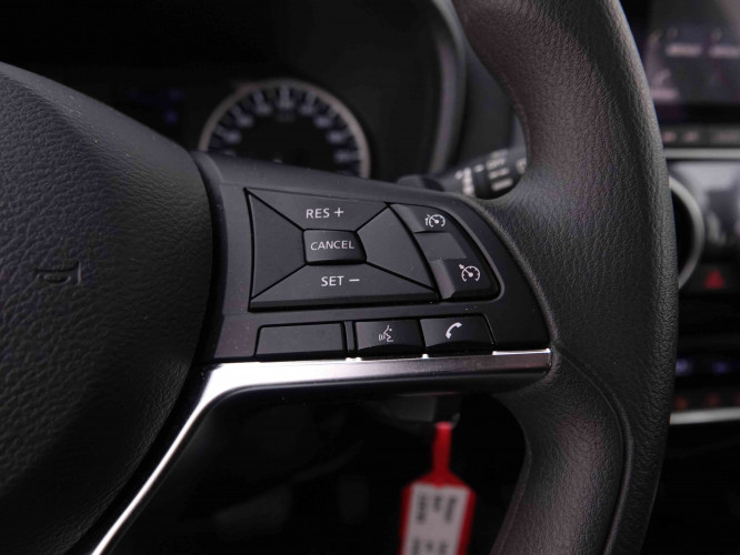 NISSAN_NISSAN_JUKE_2548406_16.jpg