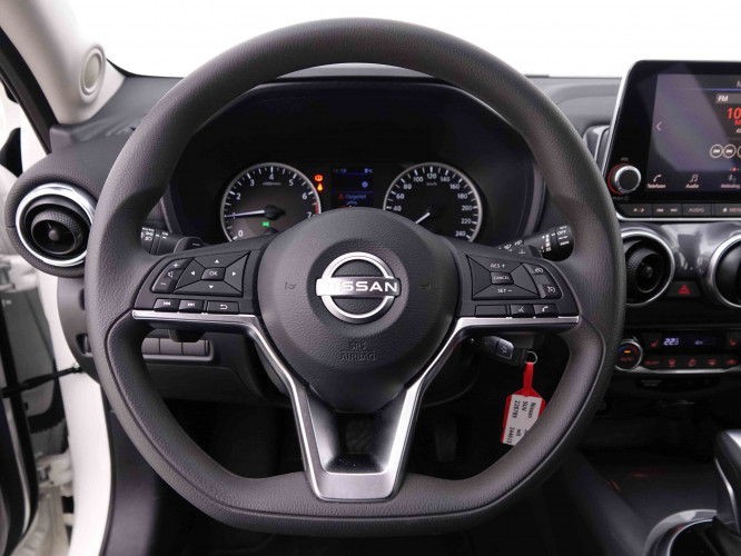 NISSAN_NISSAN_JUKE_2548406_8.jpg