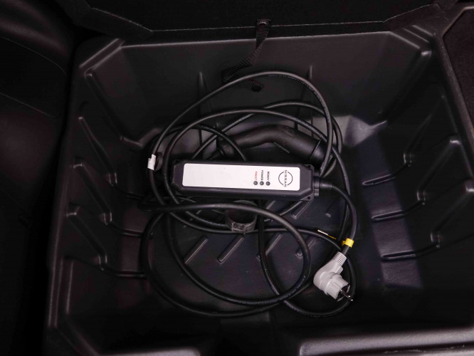 NISSAN_NISSAN_LEAF_2547479_6.jpg
