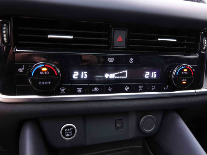 NISSAN_NISSAN_QASHQAI_2547032_13.jpg