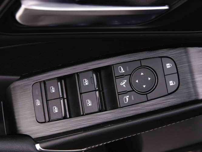 NISSAN_NISSAN_QASHQAI_2547151_18.jpg