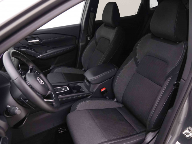 NISSAN_NISSAN_QASHQAI_2547152_6.jpg