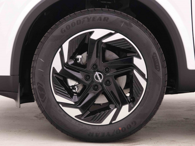 NISSAN_NISSAN_QASHQAI_2547494_22.jpg